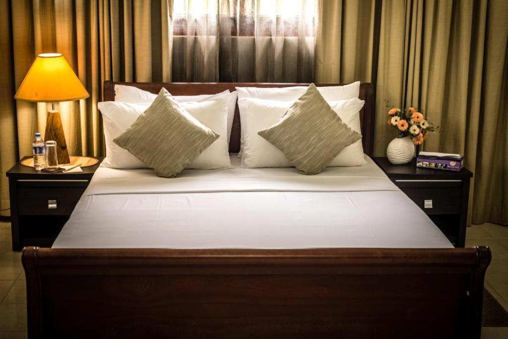נגומבו Ocean Beauty Guest House מראה חיצוני תמונה