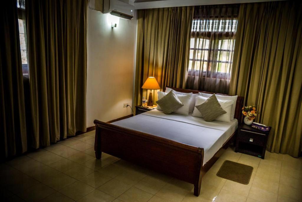נגומבו Ocean Beauty Guest House מראה חיצוני תמונה
