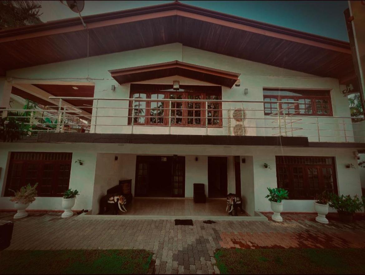 נגומבו Ocean Beauty Guest House מראה חיצוני תמונה