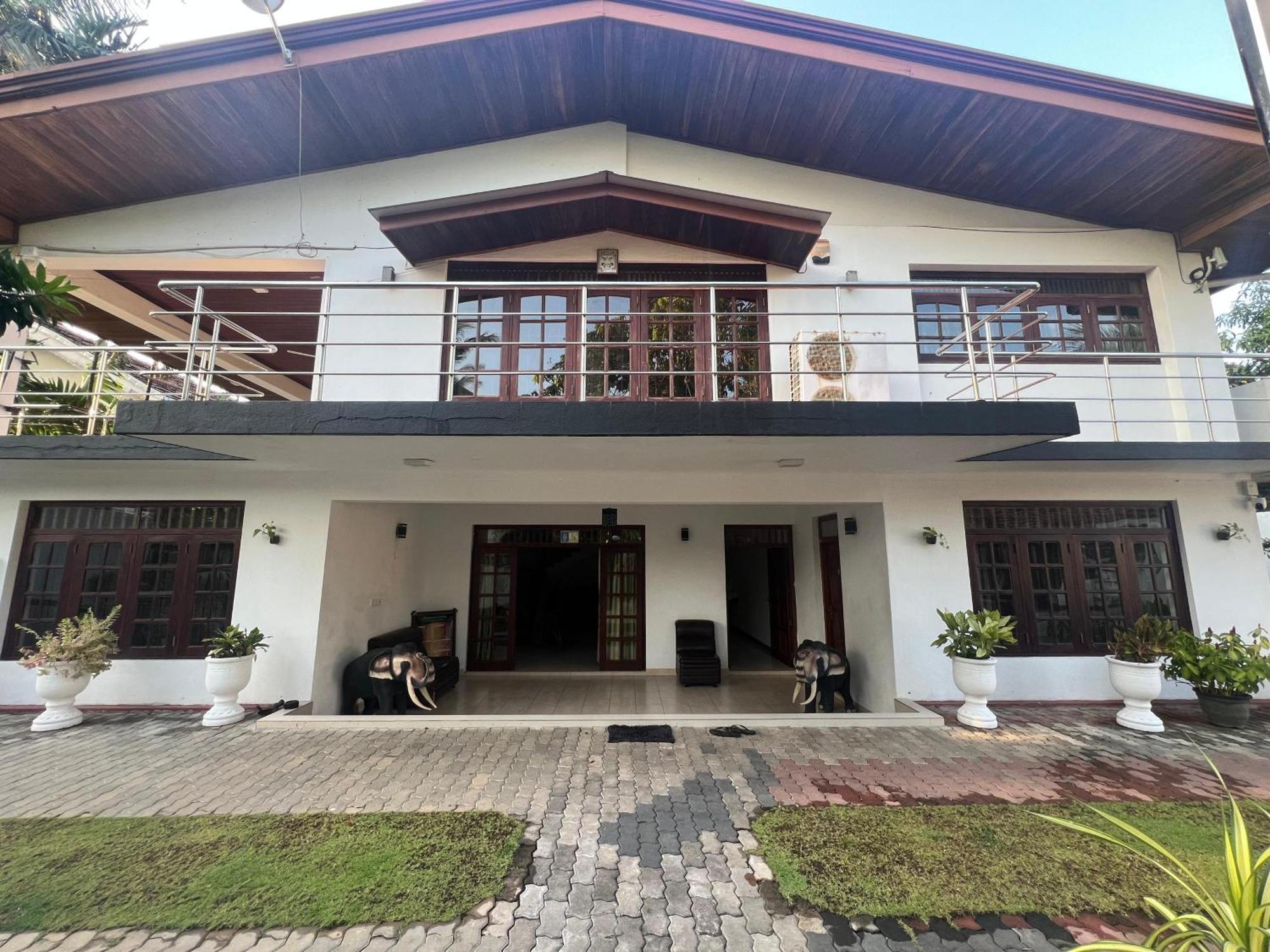 נגומבו Ocean Beauty Guest House מראה חיצוני תמונה